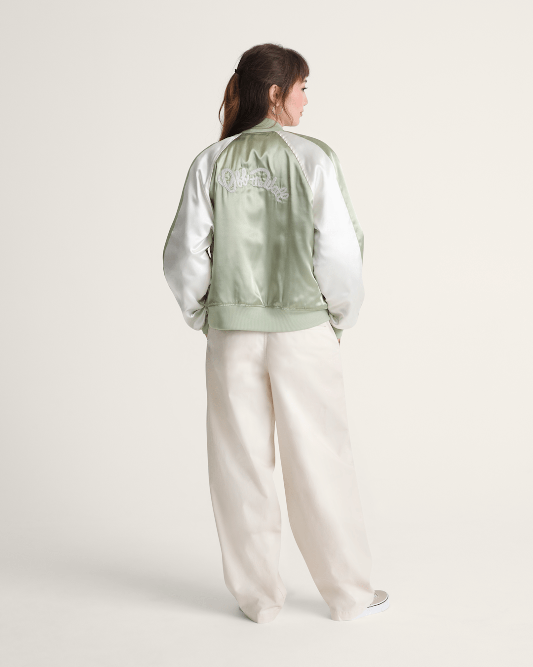 Women Vans Pleated Pants in Turtledove White