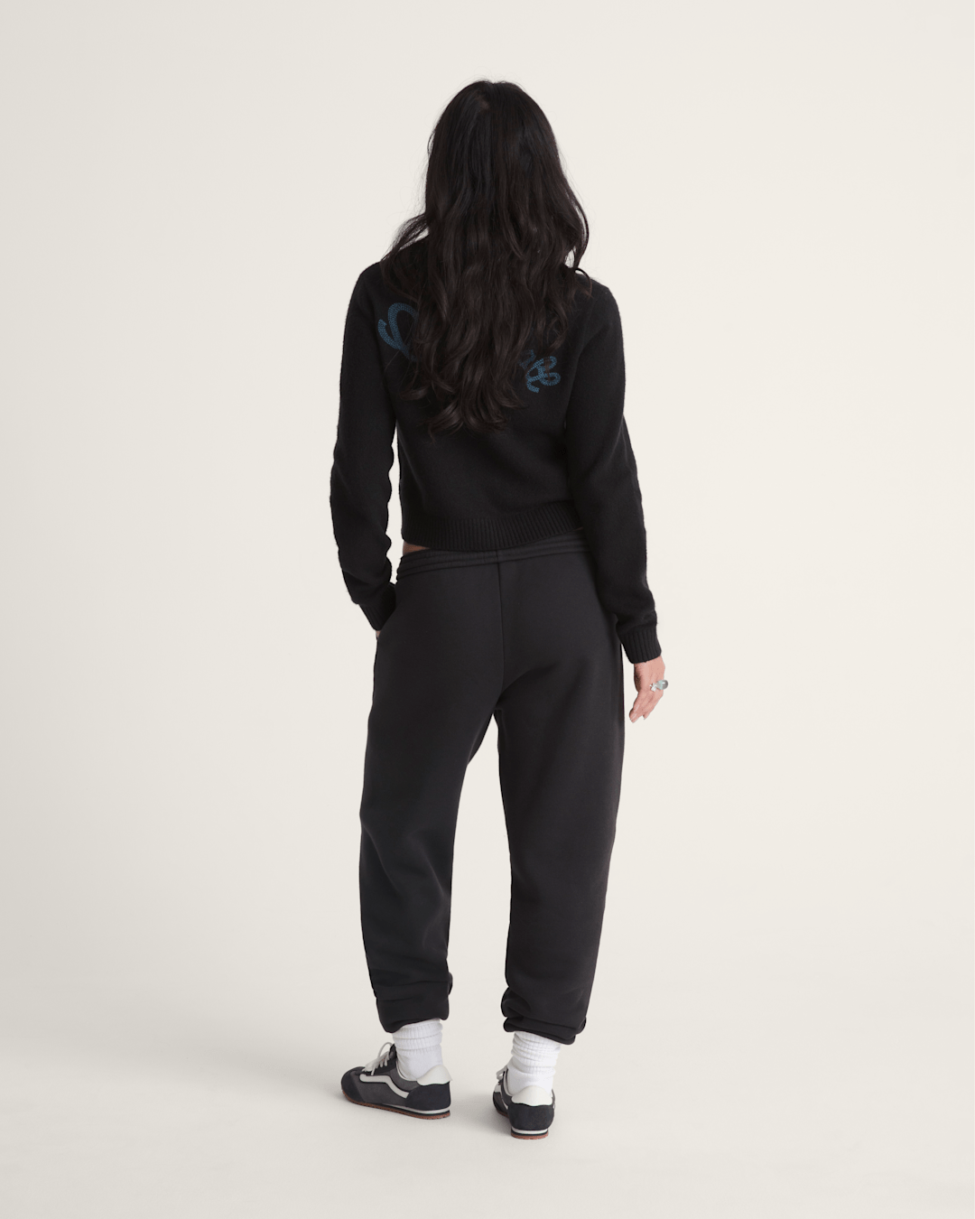 Women Vans Salton Fleece Jogger Pants in Black
