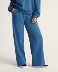 Women Vans Drop V Sweatpants in True Navy