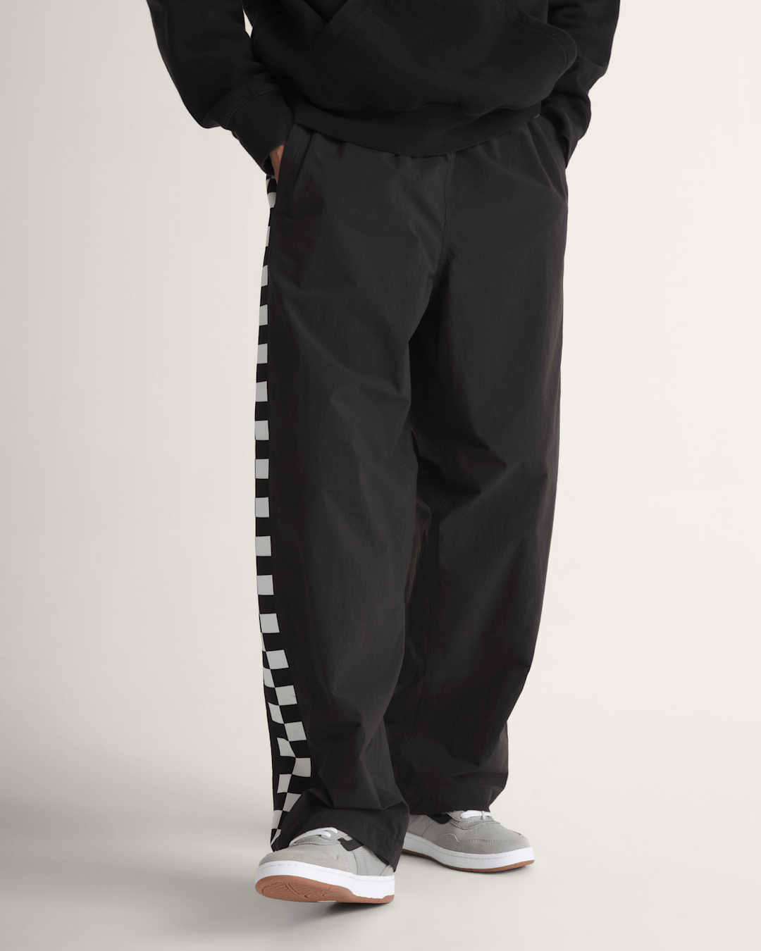 Women|Men Vans Ronnie Track Pant in Black