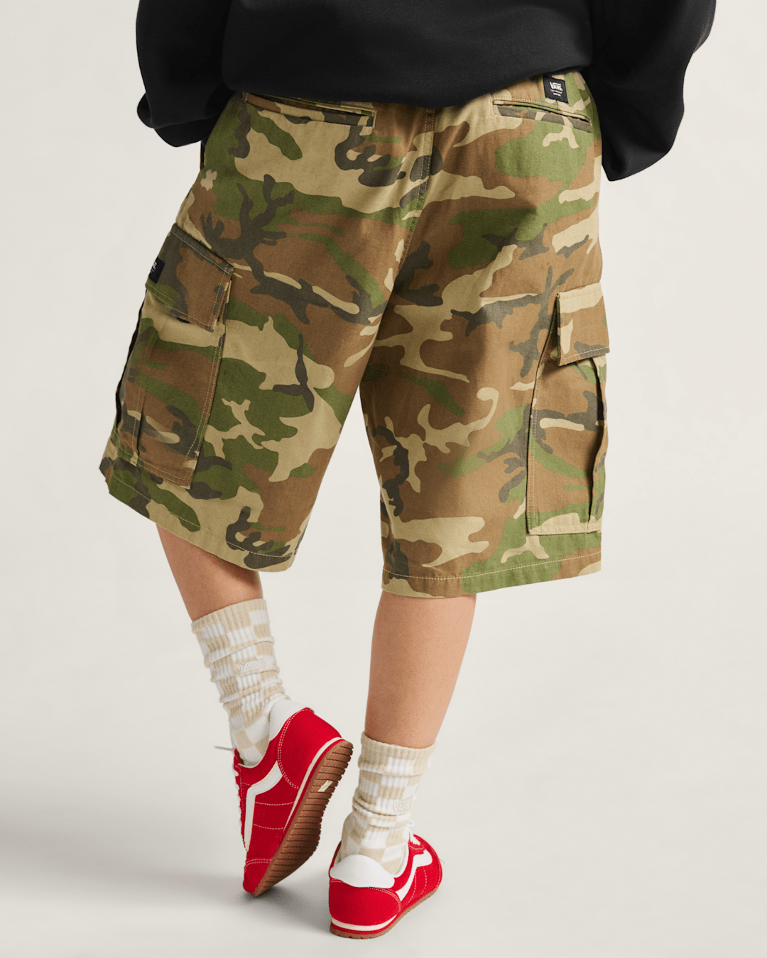 Women|Men Vans Range Cargo Loose 22'' Shorts in Vintage Camo Brown / Green