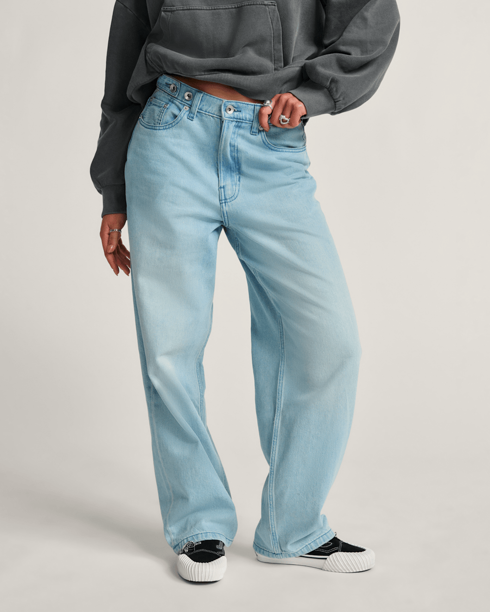 Women Vans Check-5 Baggy Denim Pants in Light Stonewash Grey