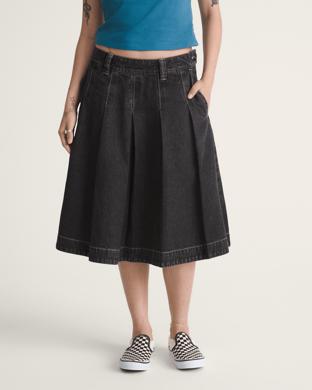 Women Vans Authentic Chino Denim Skirt in Rinse Black
