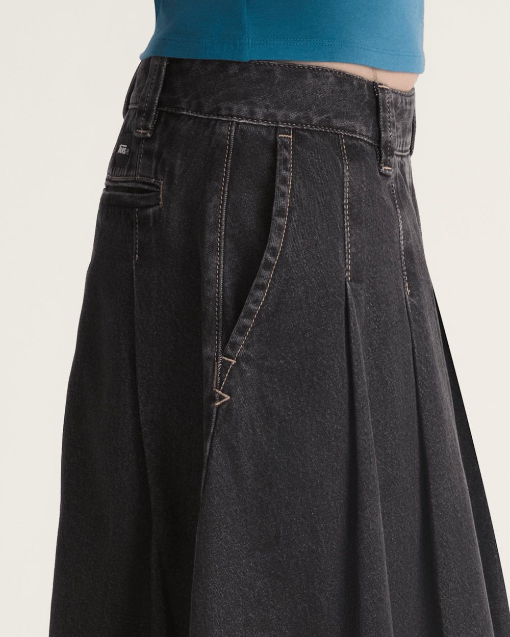 Women Vans Authentic Chino Denim Skirt in Rinse Black