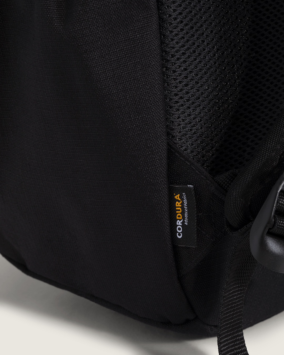 Women|Men Vans Divert Backpack in Black