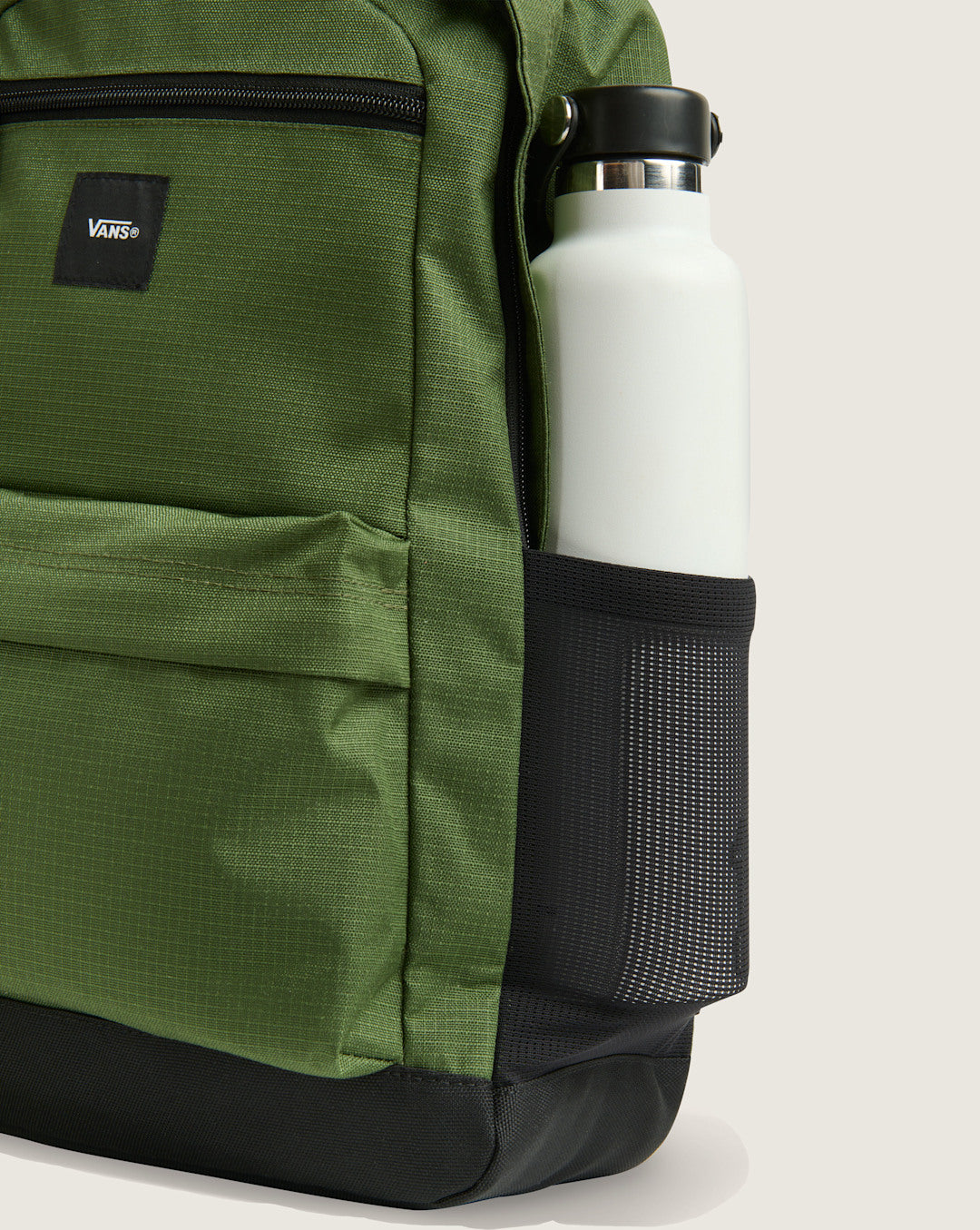 Women|Men Vans Startle Backpack in Pine Forest Green