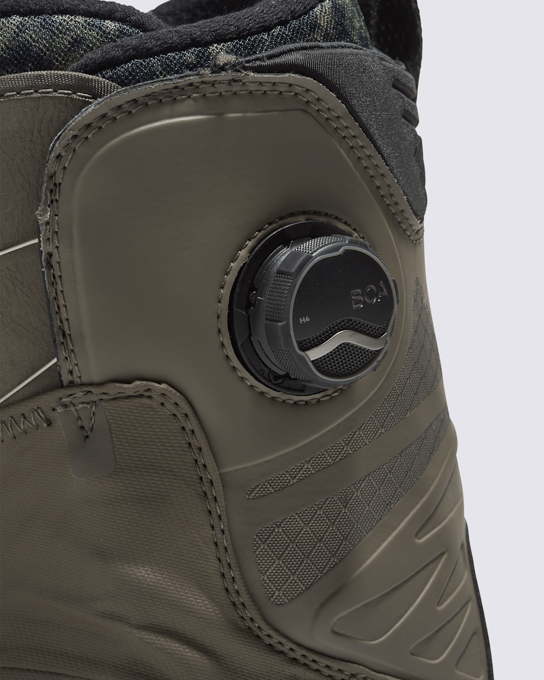 Women|Men Vans Verse X Parker Szumowski Snowboard Boot in Bungee Cord Brown Taupe