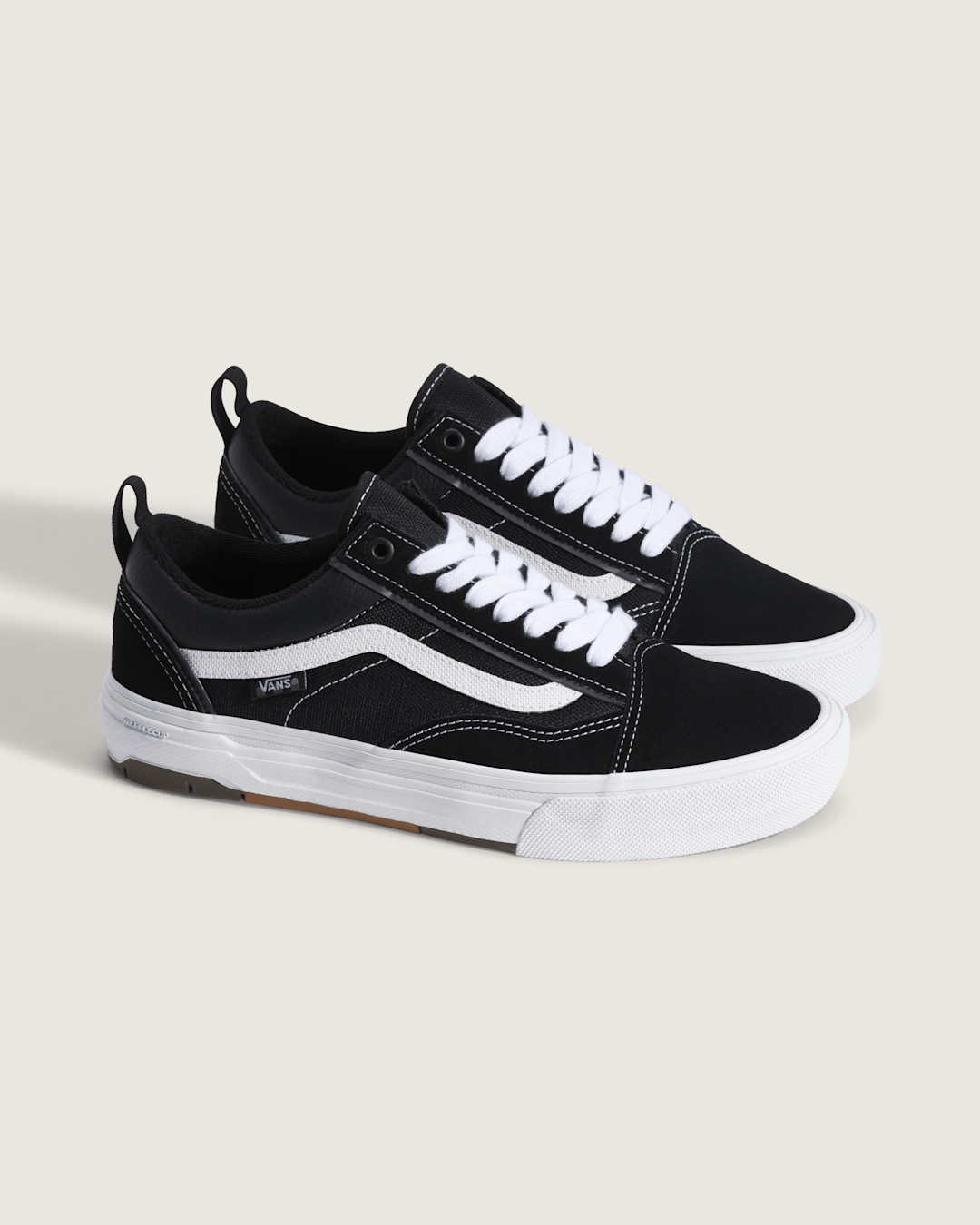 Women|Men Vans Skate Old Skool Wafflecup Shoe in Black / White