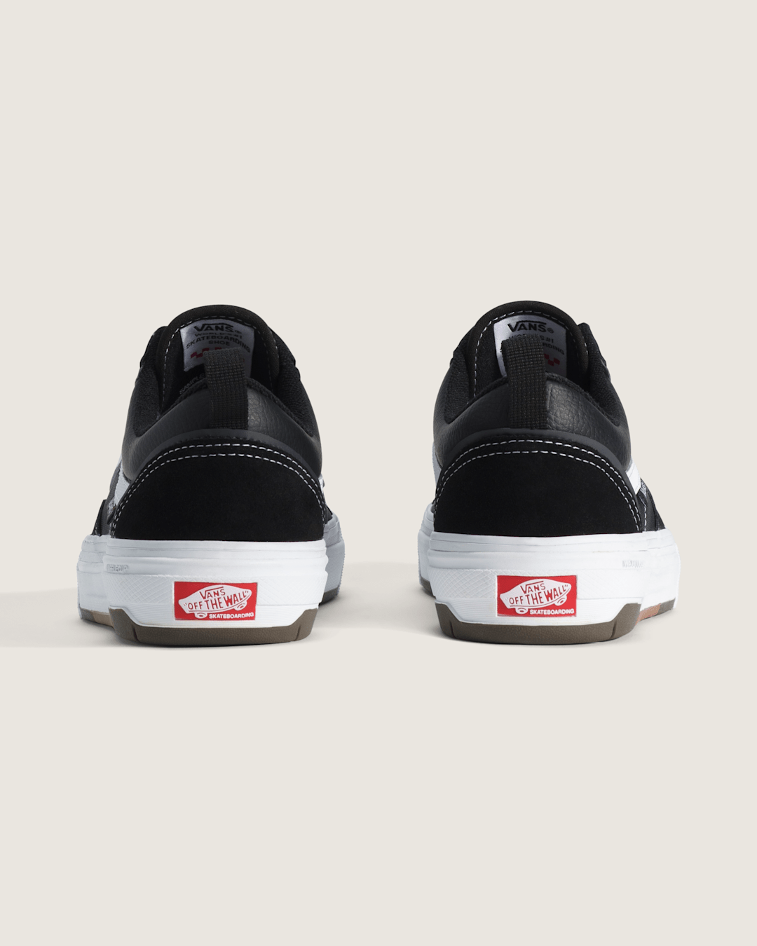 Women|Men Vans Skate Old Skool Wafflecup Shoe in Black / White