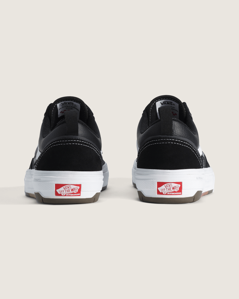 Women|Men Vans Skate Old Skool Wafflecup Shoe in Black / White
