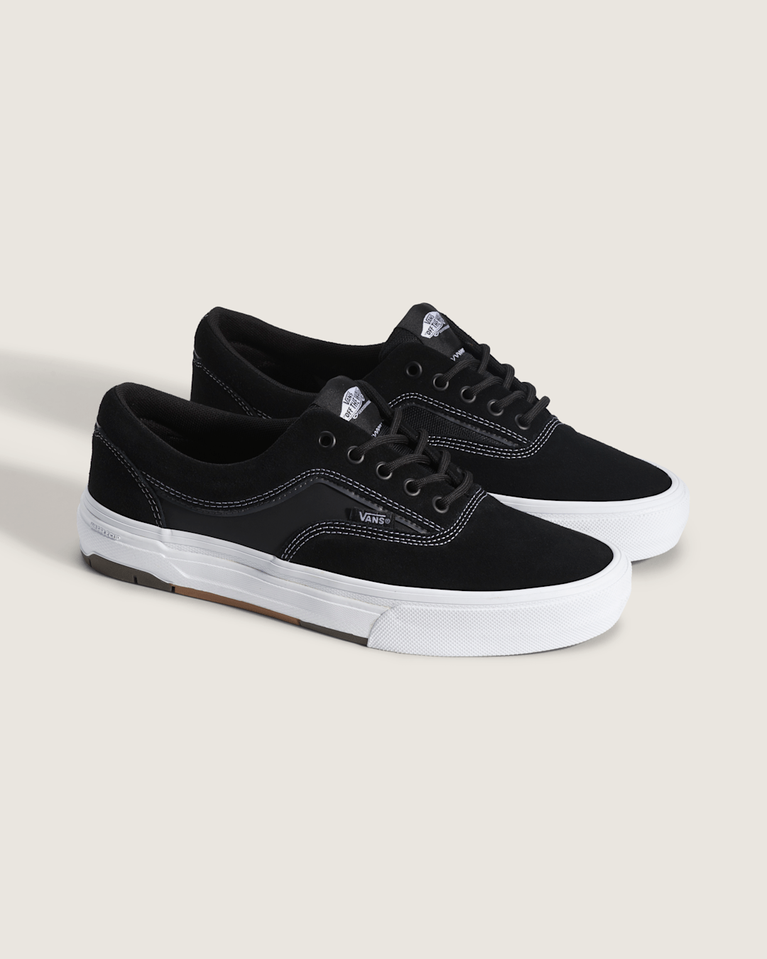 Women|Men Vans Skate Era Shoe in Black / White
