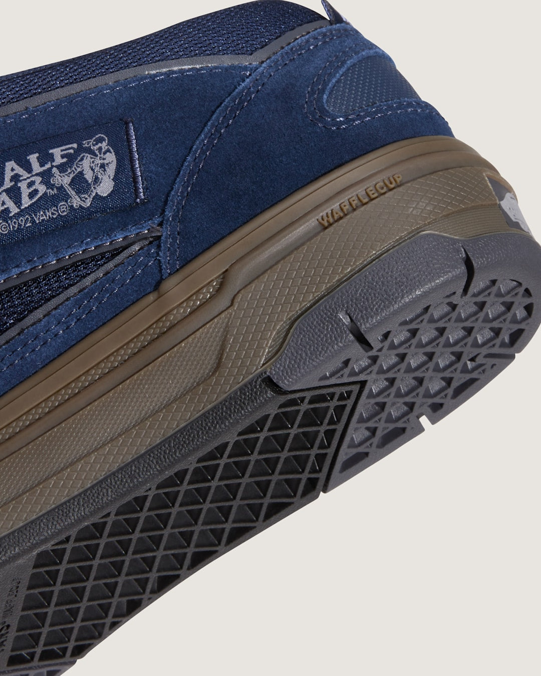 Women|Men Vans Skate Half Cab Wafflecup Shoe in Gum Navy Blue