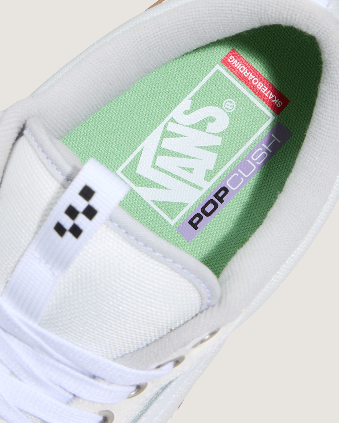 Women|Men Vans Skate Old Skool 36+ Gum Shoe in White