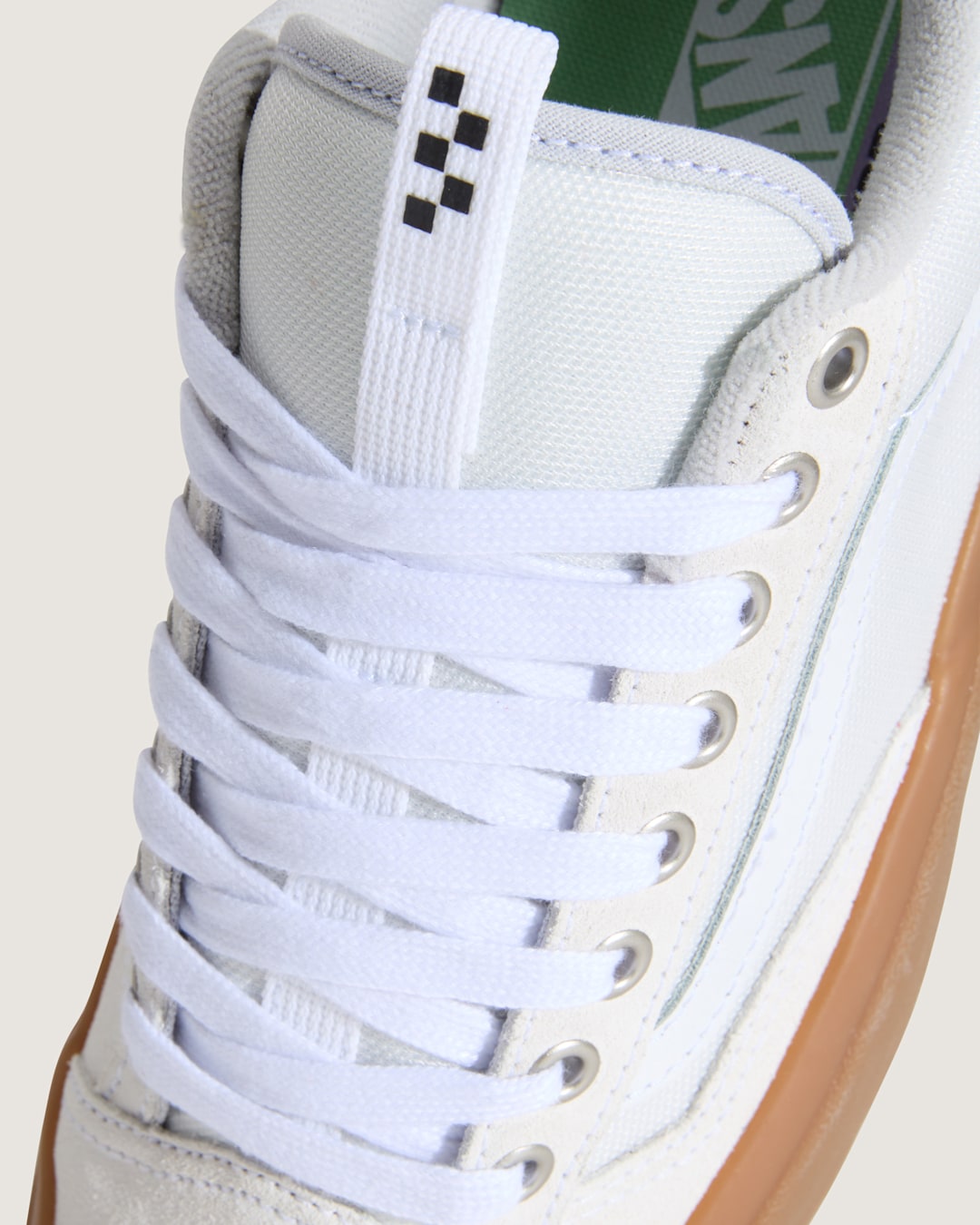 Women|Men Vans Skate Old Skool 36+ Gum Shoe in White