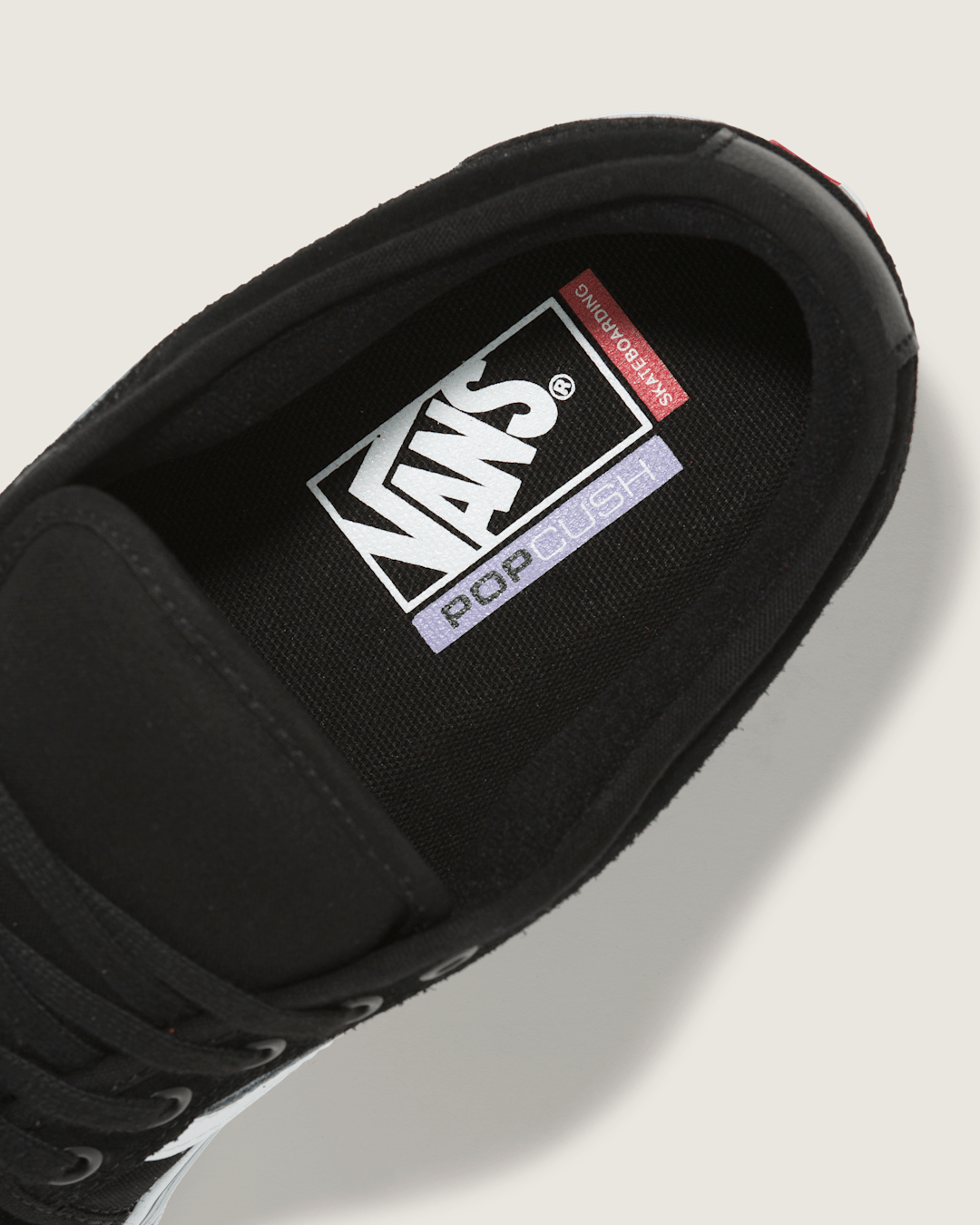 Women|Men Vans Skate Chukka Low Sidestripe Shoe in Black / White