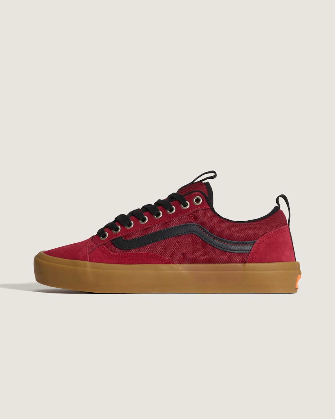 Women|Men Vans Skate Old Skool 36+ Gum Shoe in Burgundy Red