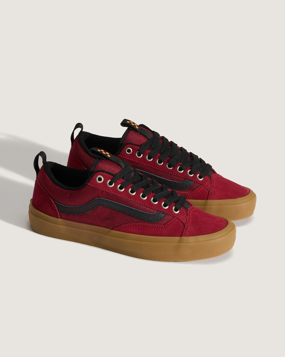 Women|Men Vans Skate Old Skool 36+ Gum Shoe in Burgundy Red