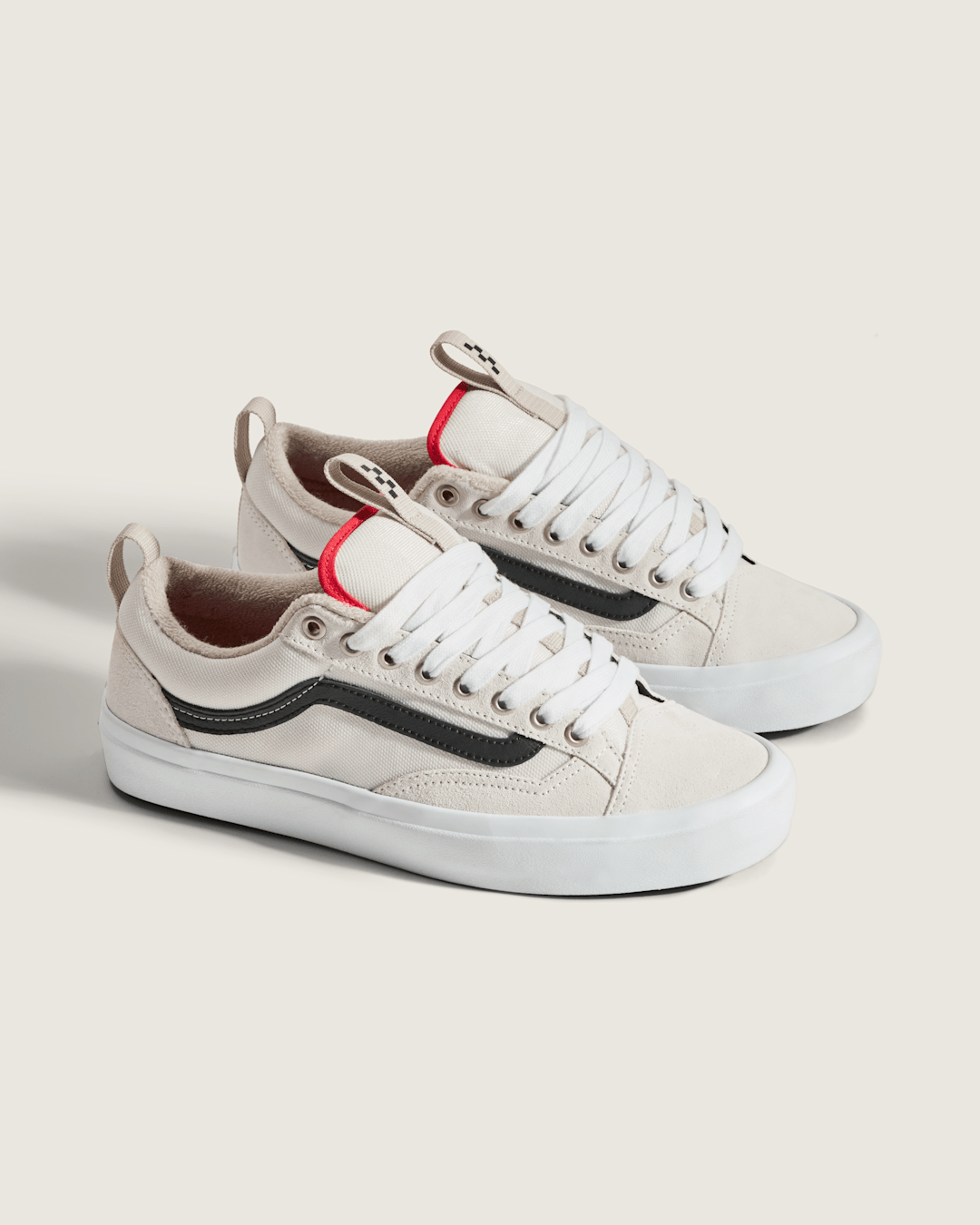 Women|Men Vans Skate Old Skool 36+ Shoe in Antique White / Black
