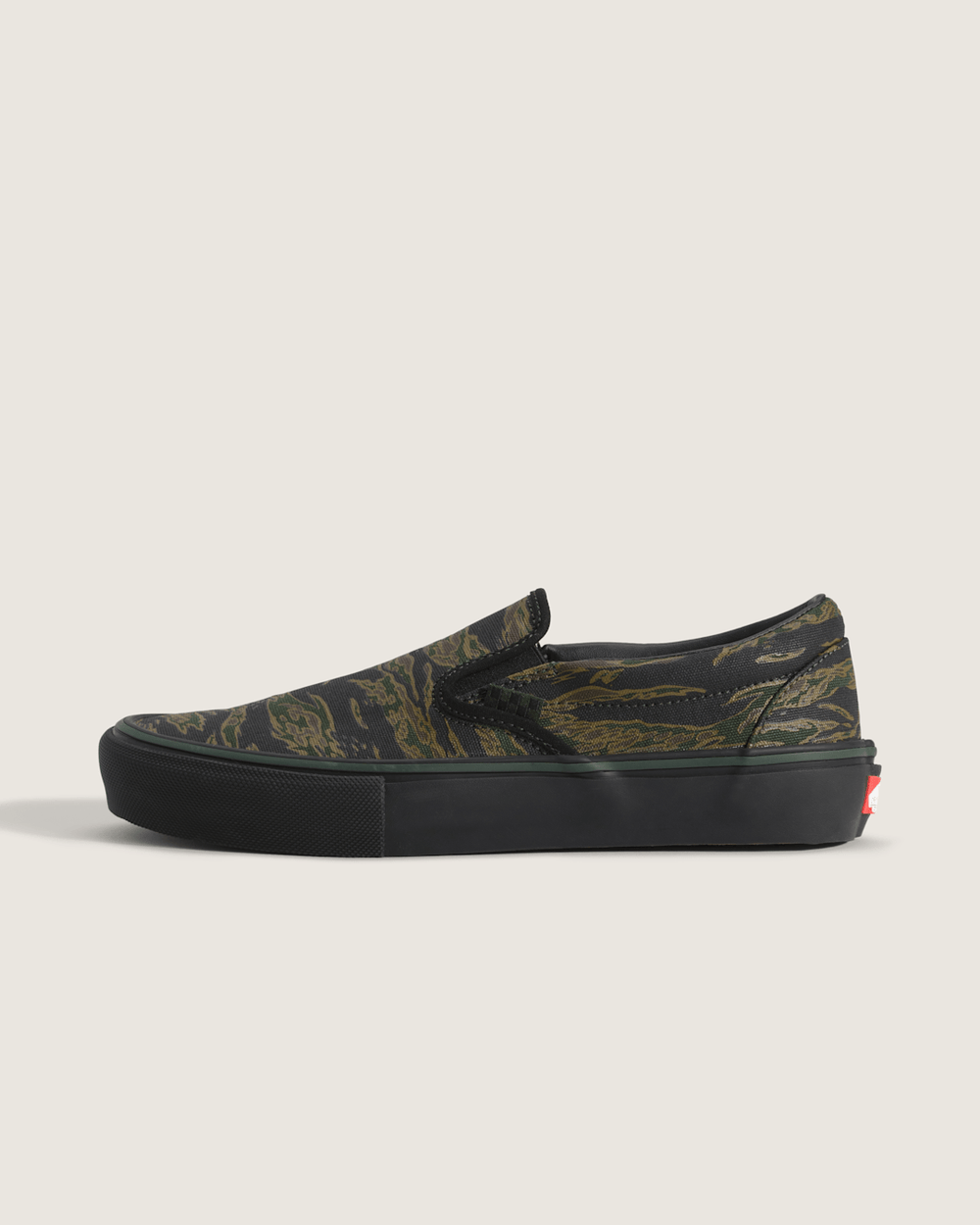 Women|Men Vans Skate Slip-On Shoe in Camo Green / Black