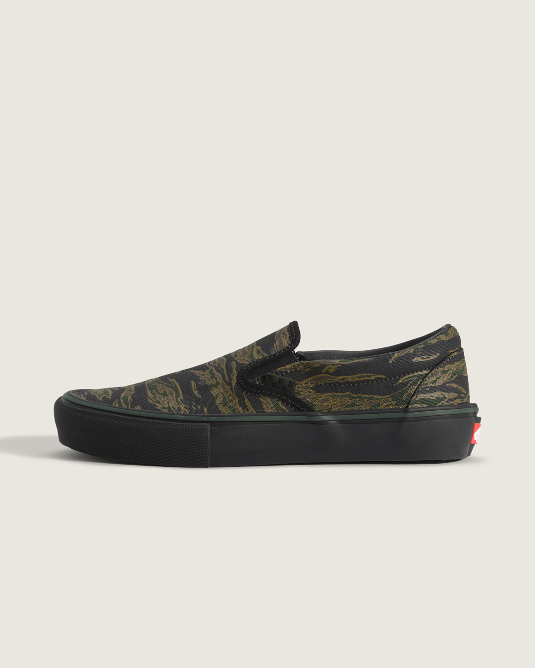 Women|Men Vans Skate Slip-On Shoe in Camo Green / Black
