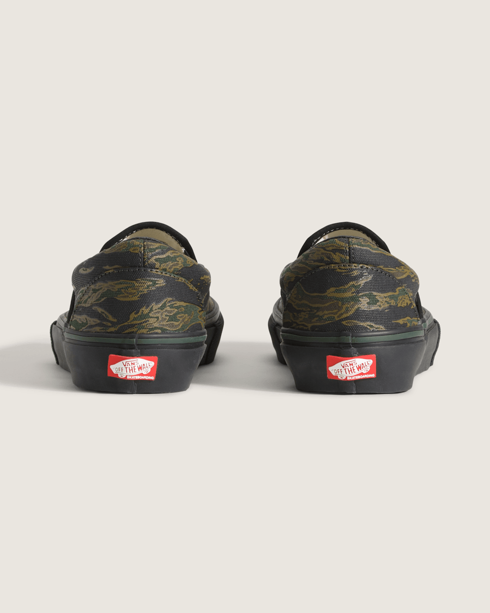 Women|Men Vans Skate Slip-On Shoe in Camo Green / Black