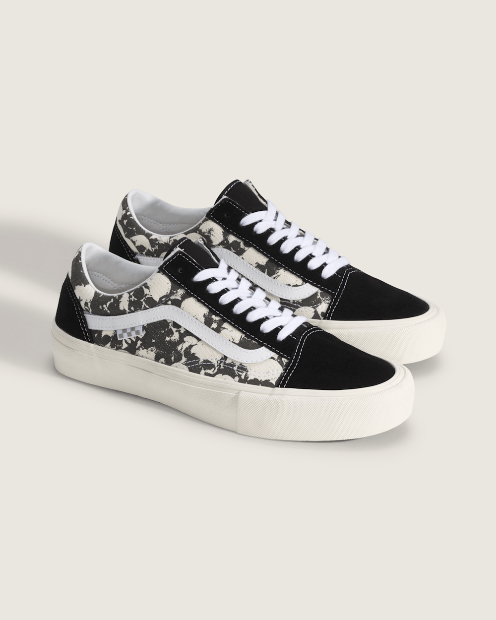 Women|Men|Sale Vans Skate Old Skool Shoe in Black / White