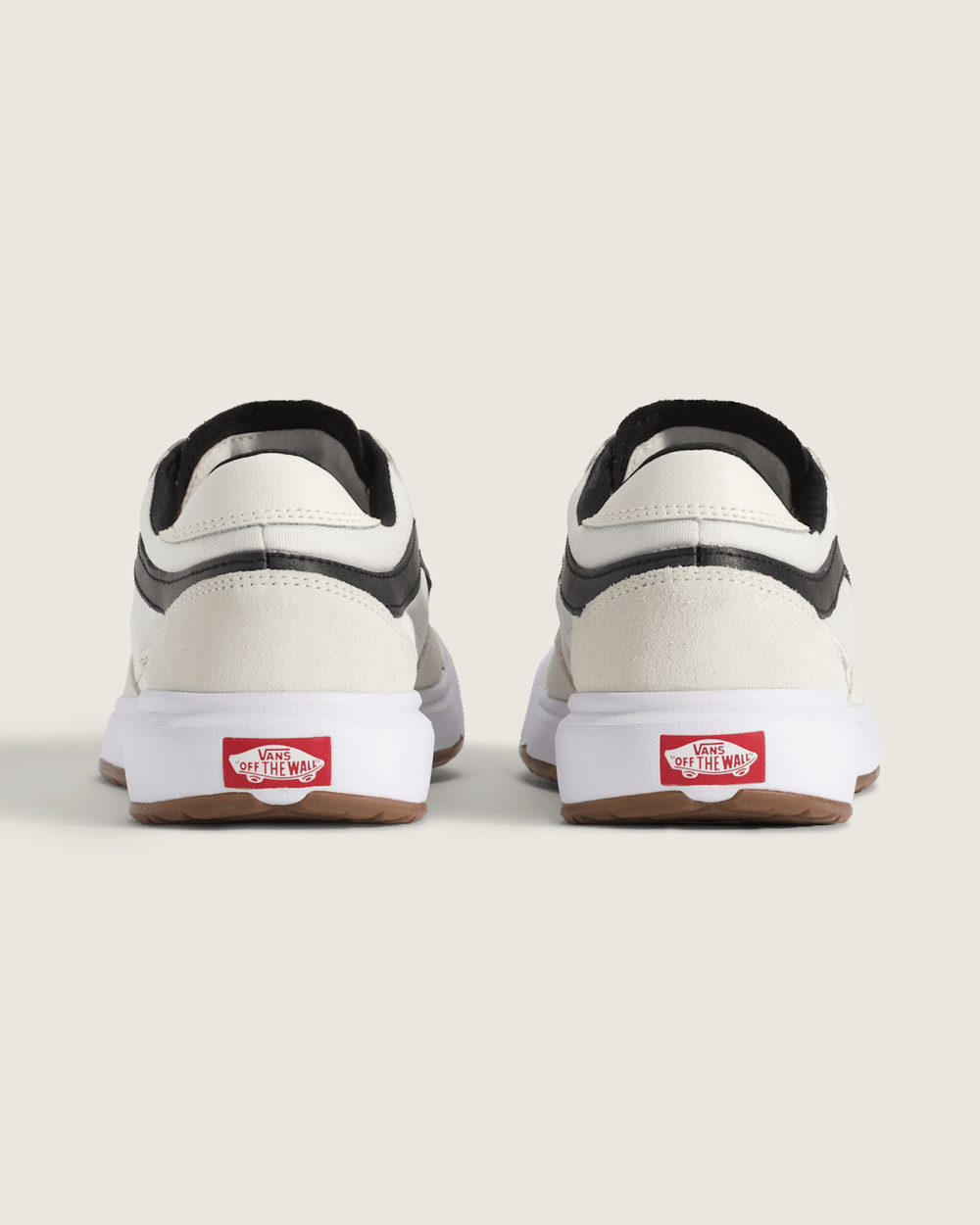 Women|Men Vans UltraRange 2.0 Shoe in White / Black