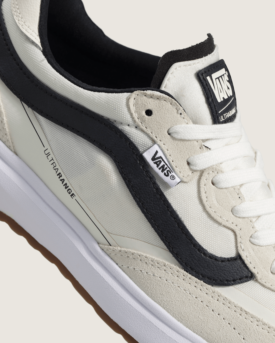 Women|Men Vans UltraRange 2.0 Shoe in White / Black