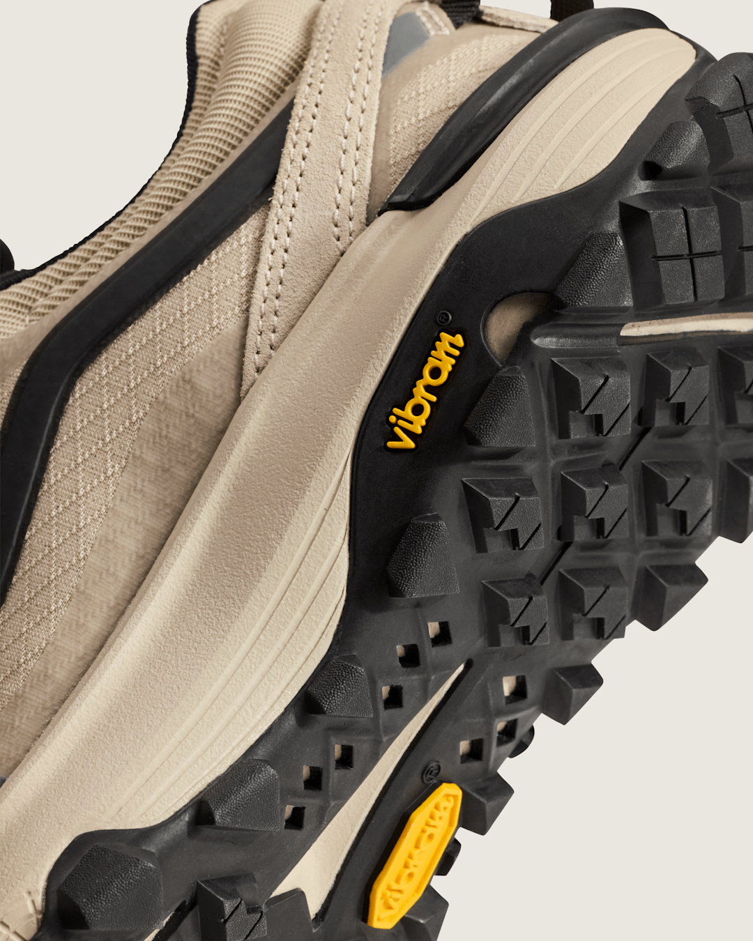 Women|Men Vans Crosspath XC Shoe in Peyote Beige / Black