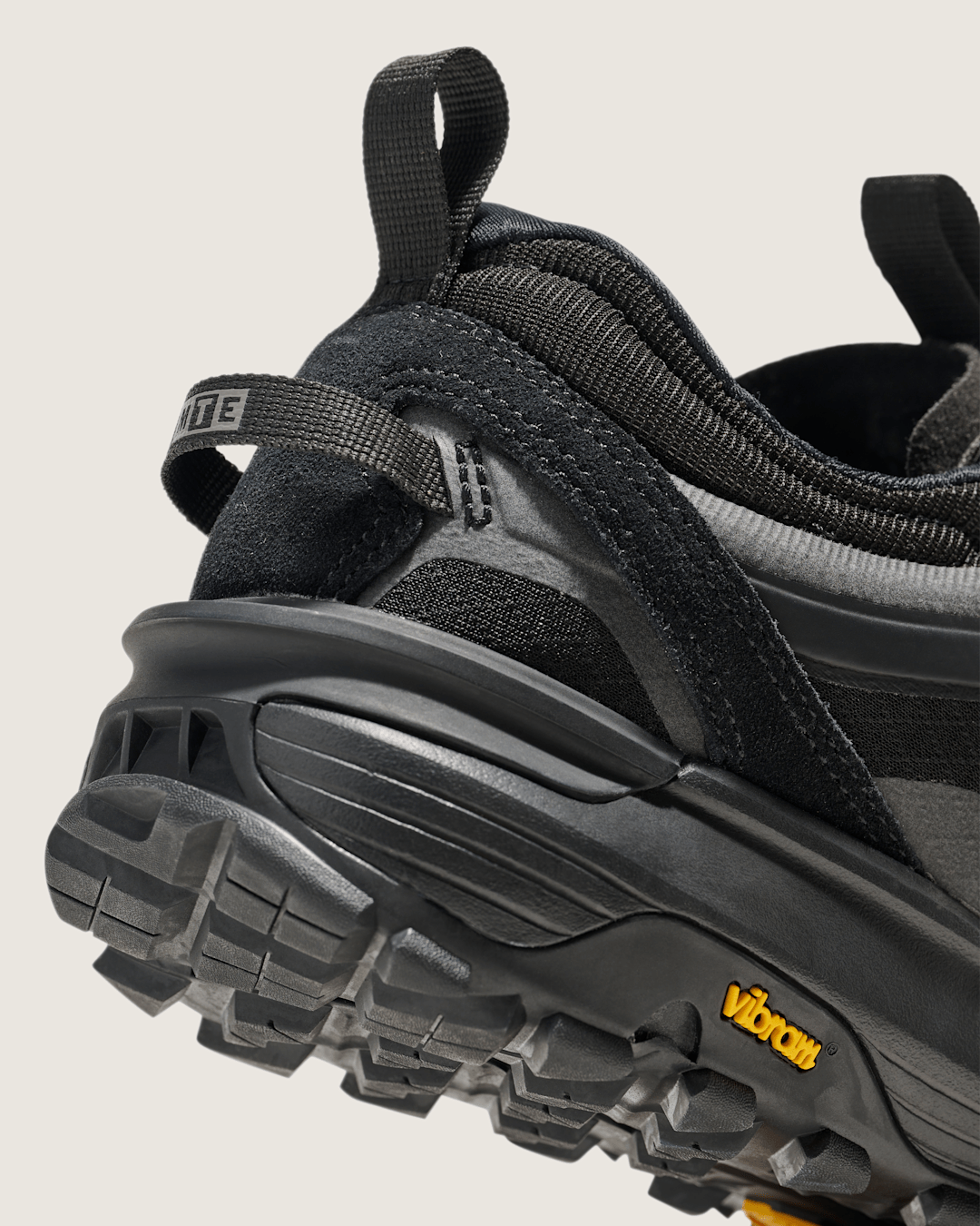 Women|Men Vans Crosspath XC Shoe in Black / Grey