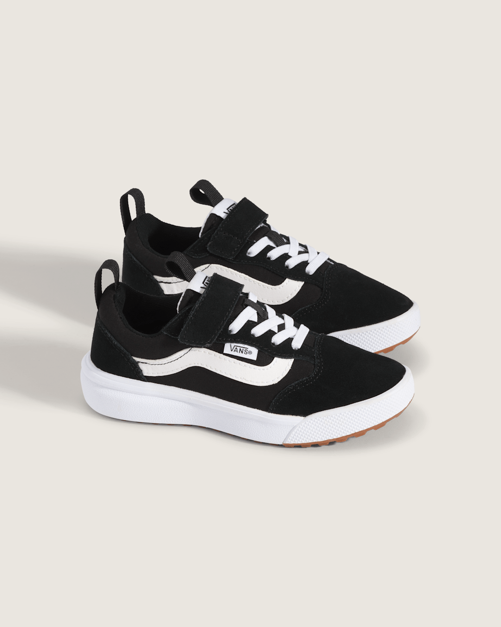Women|Men|Kids Vans Little Kids UltraRange V Shoe in Black / White