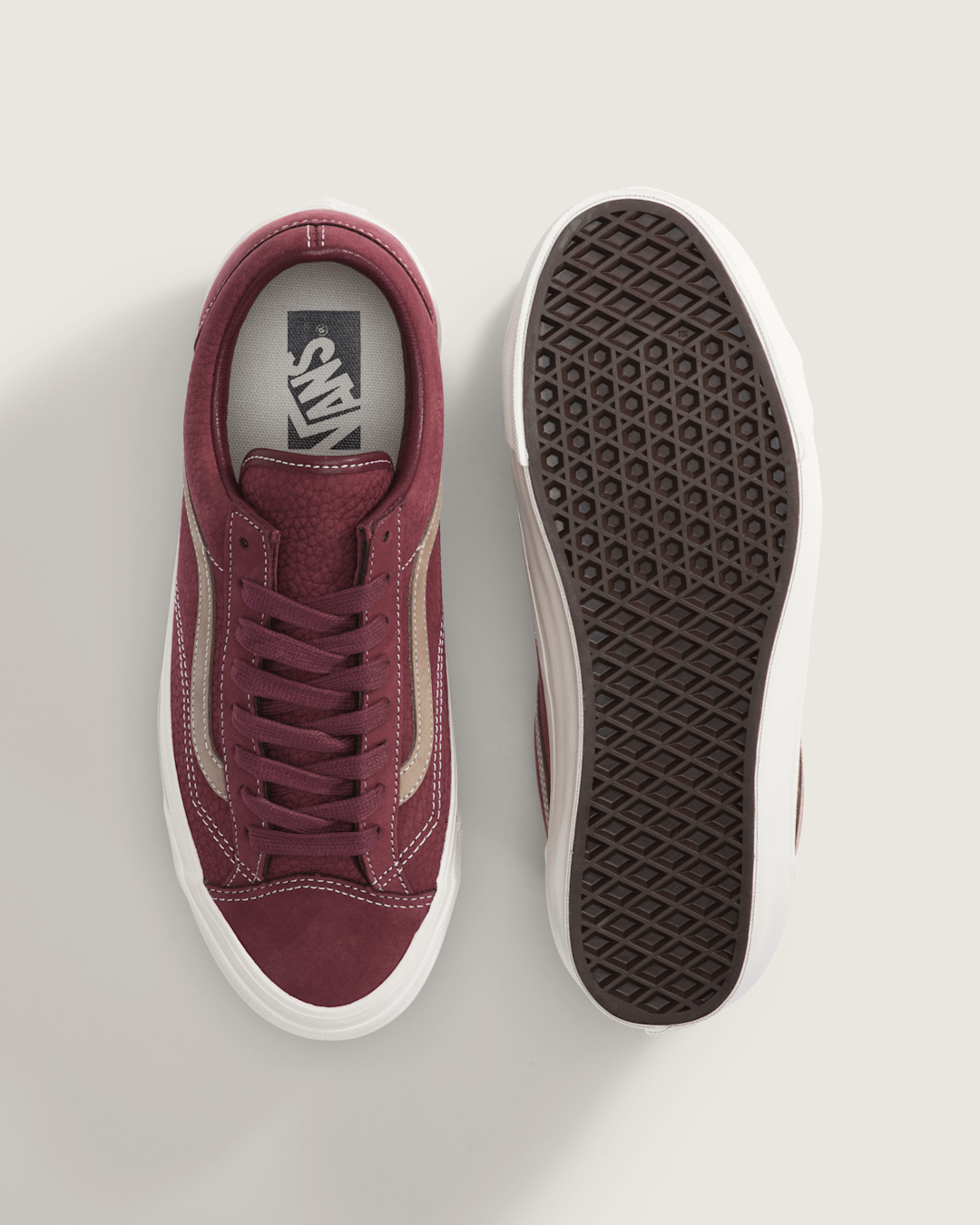 Men Vans Premium Old Skool Shoe in Port Royale Red