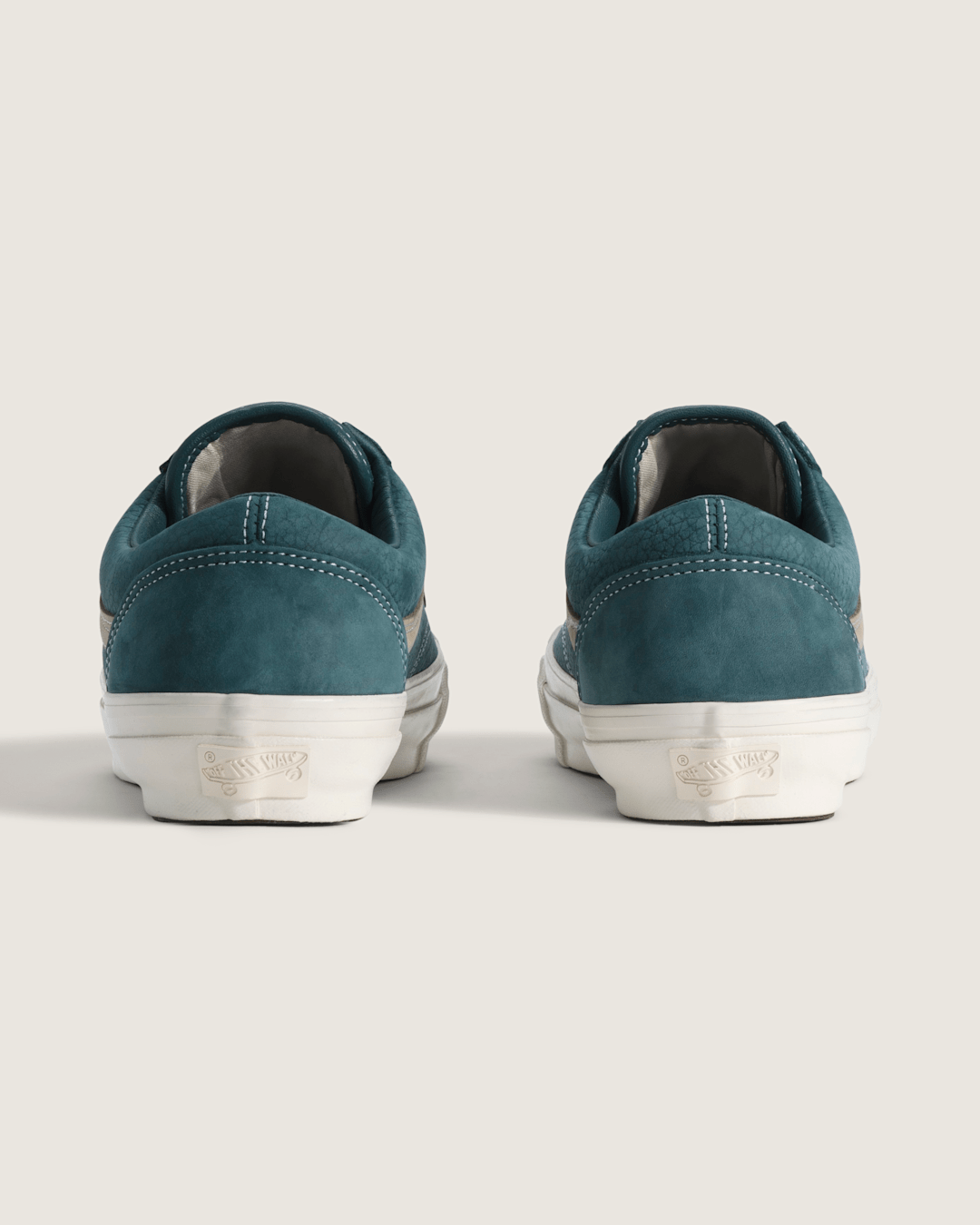 Men Vans Premium Old Skool Shoe in Blue