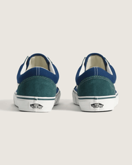 Men Vans Old Skool Shoe in Mystic Moss Green