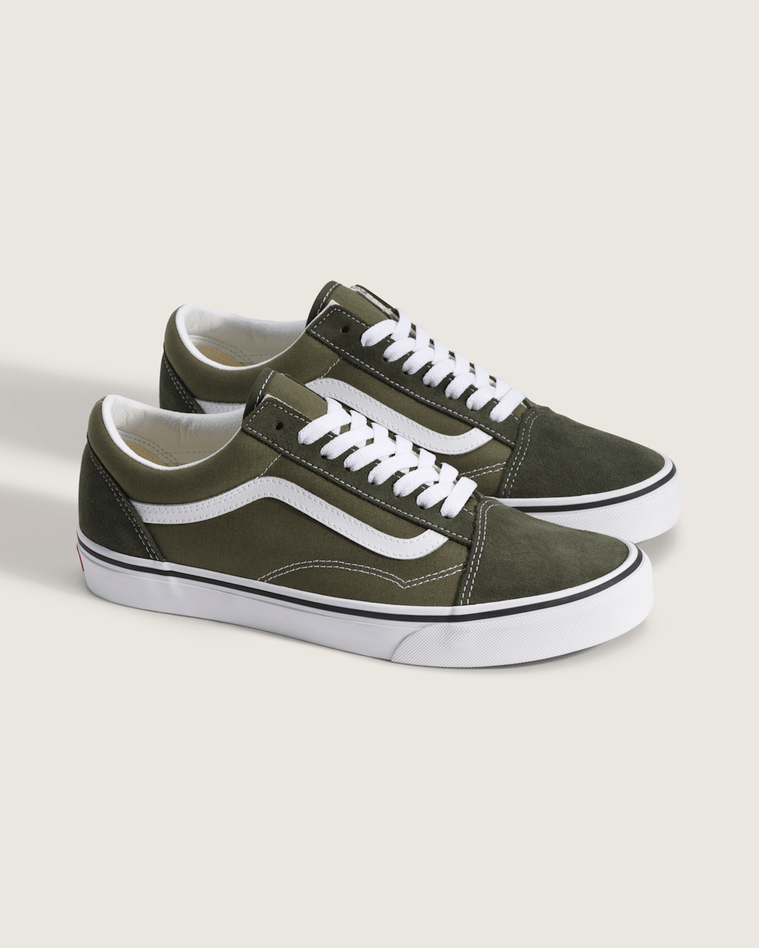 Men Vans Old Skool Shoe in Obsidian Fern Green
