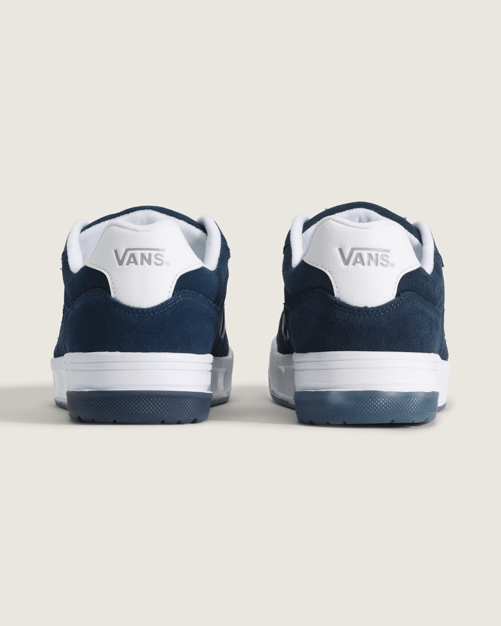 Men Vans Upland Shoe in Navy Blue