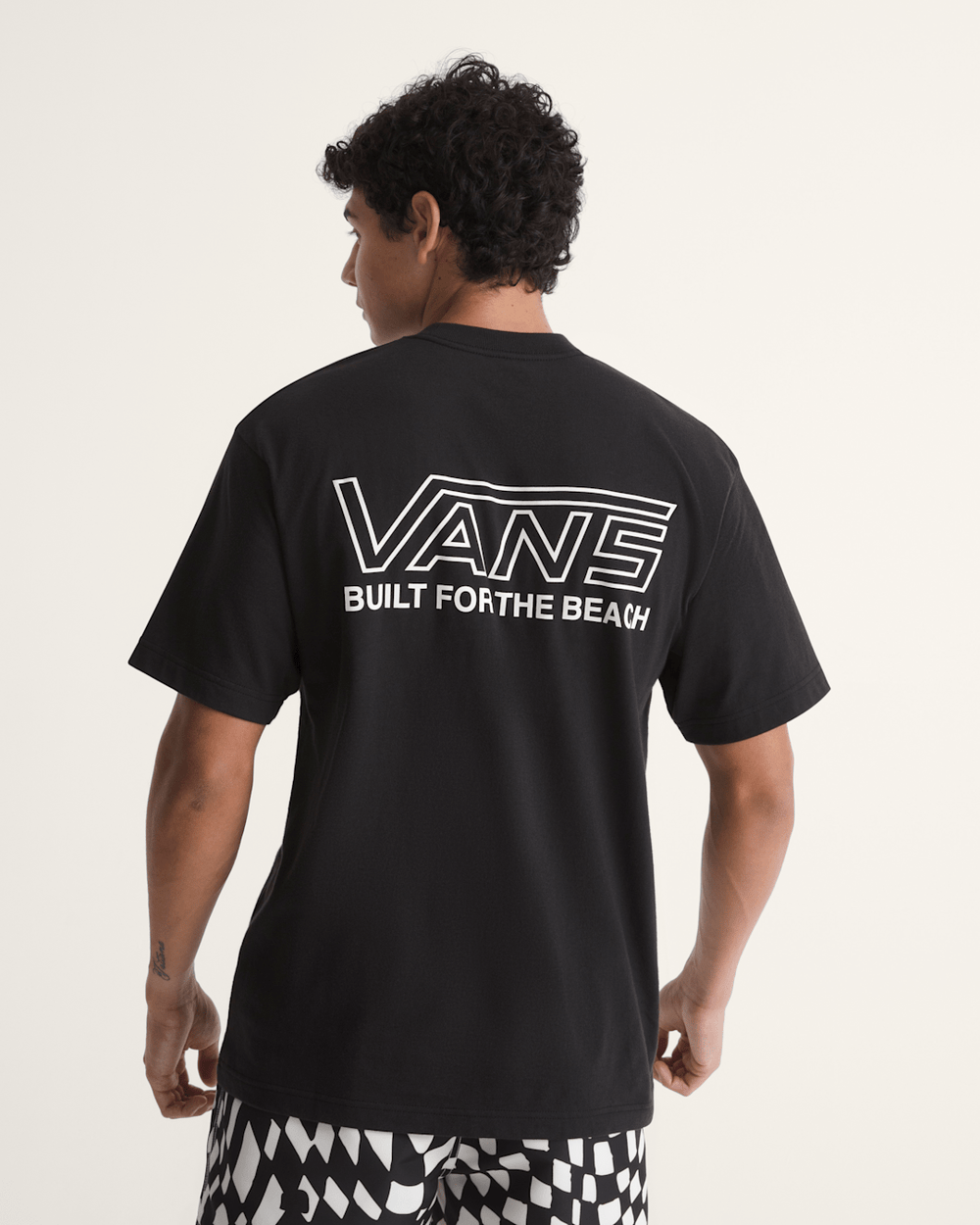 Men Vans Buckled T-Shirt in Black