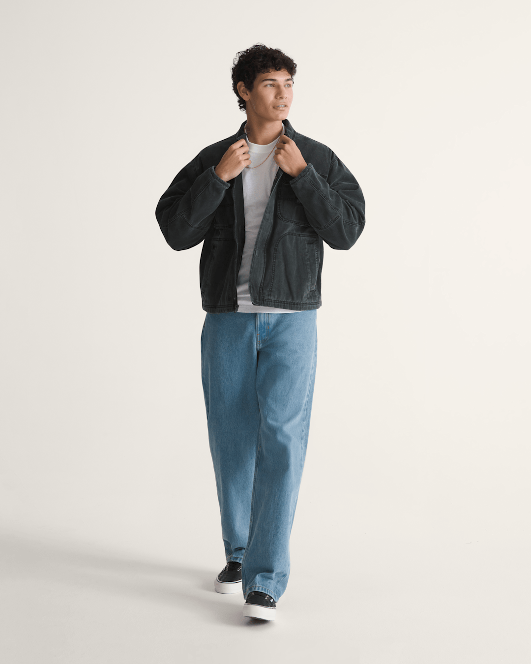 Men Vans Umber Pigment Canvas Jacket in Black