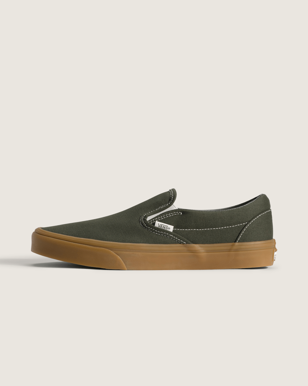 Men Vans Classic Slip-On Shoe in Gum Obsidian Fern Green