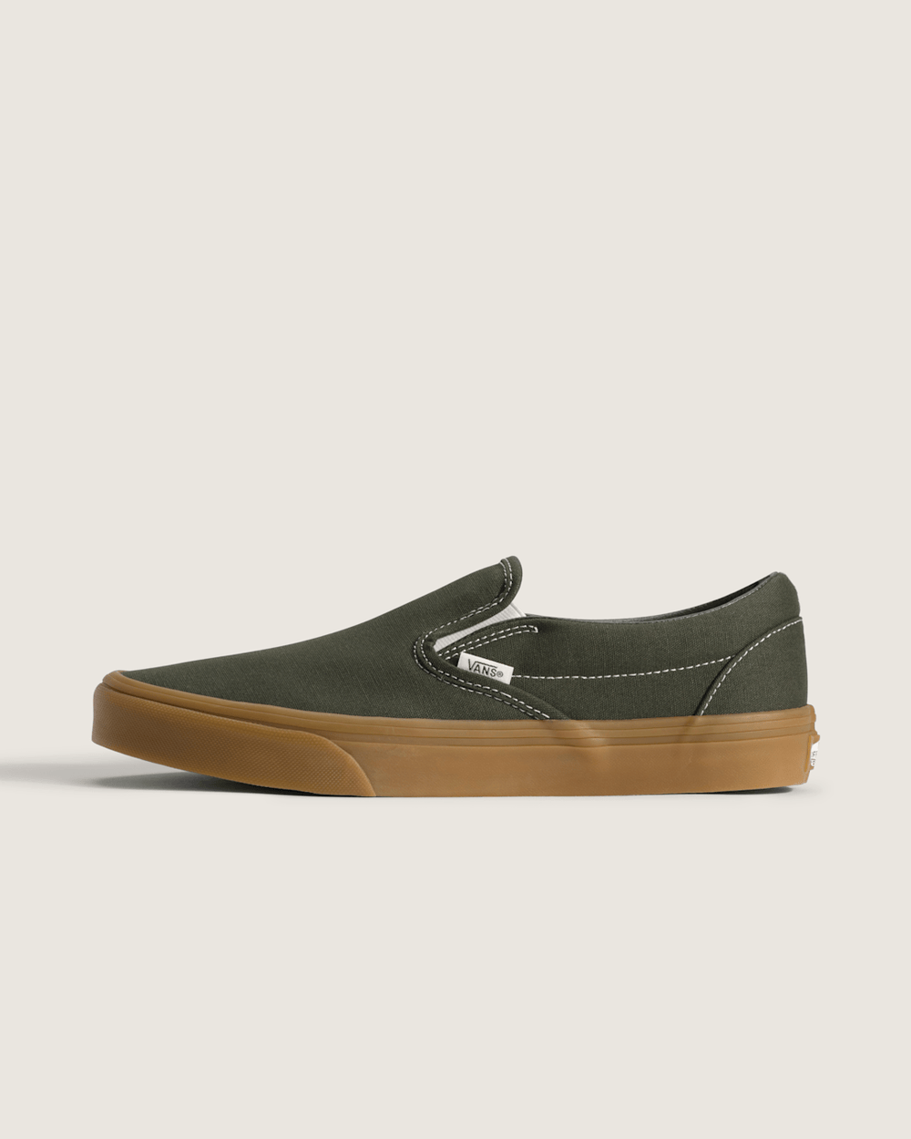 Men Vans Classic Slip-On Shoe in Gum Obsidian Fern Green