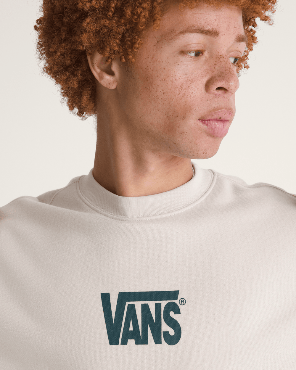 Men Vans Stretch Logo Crew Sweatshirt in Oatmeal Beige