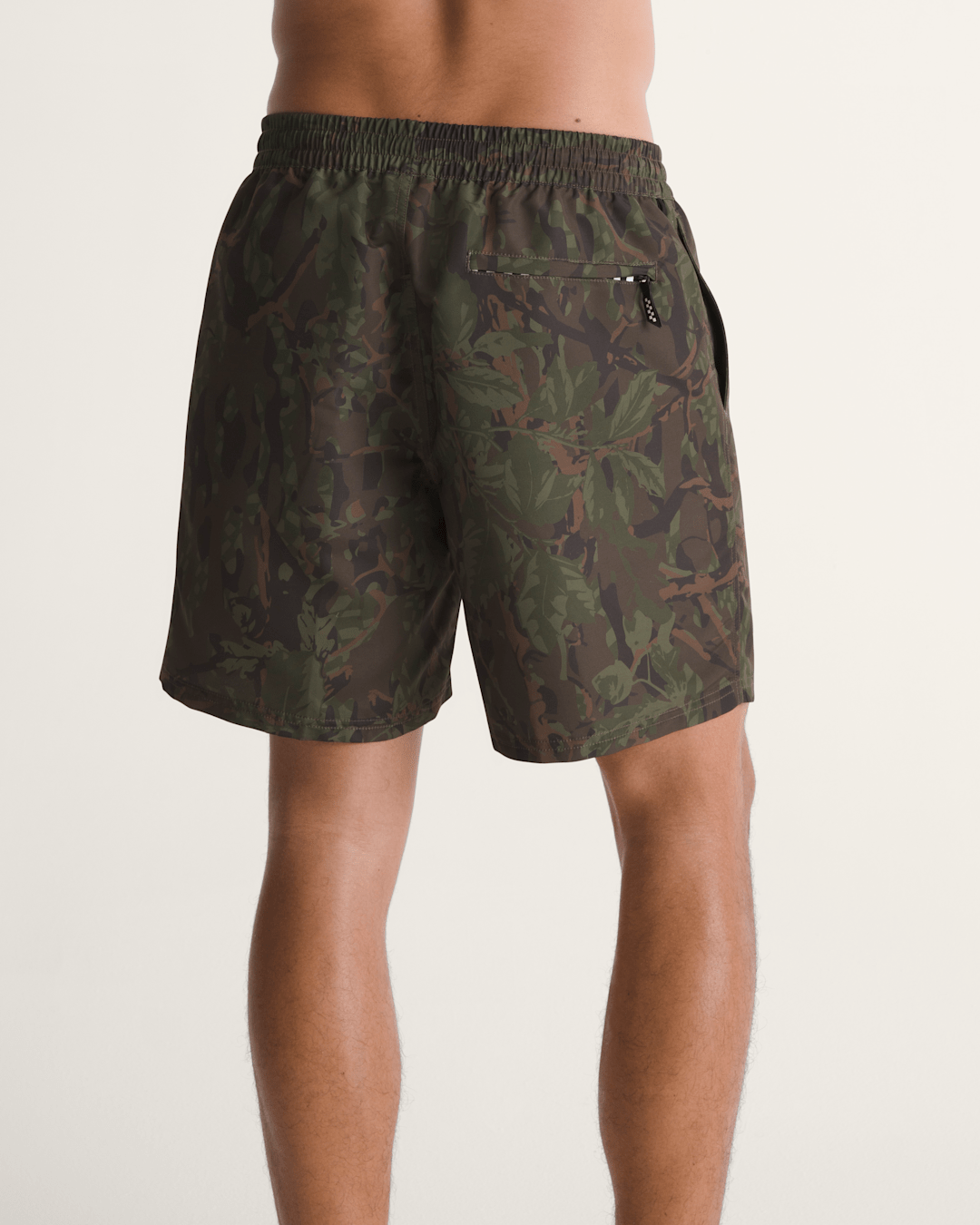Men Vans Primary II Elastic Printed Boardshorts in Obsidian Fern Green