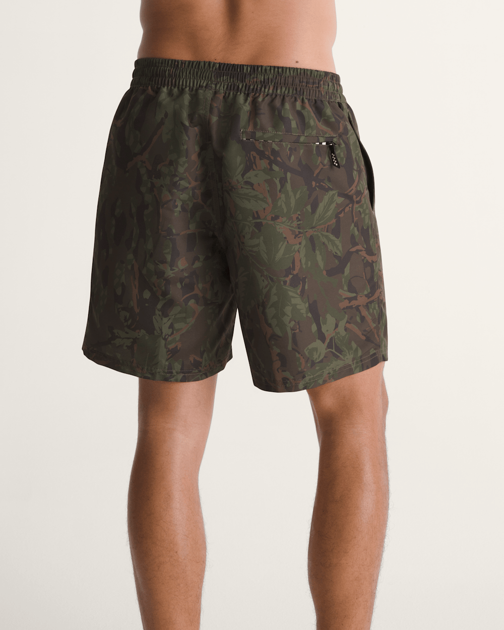 Men Vans Primary II Elastic Printed Boardshorts in Obsidian Fern Green