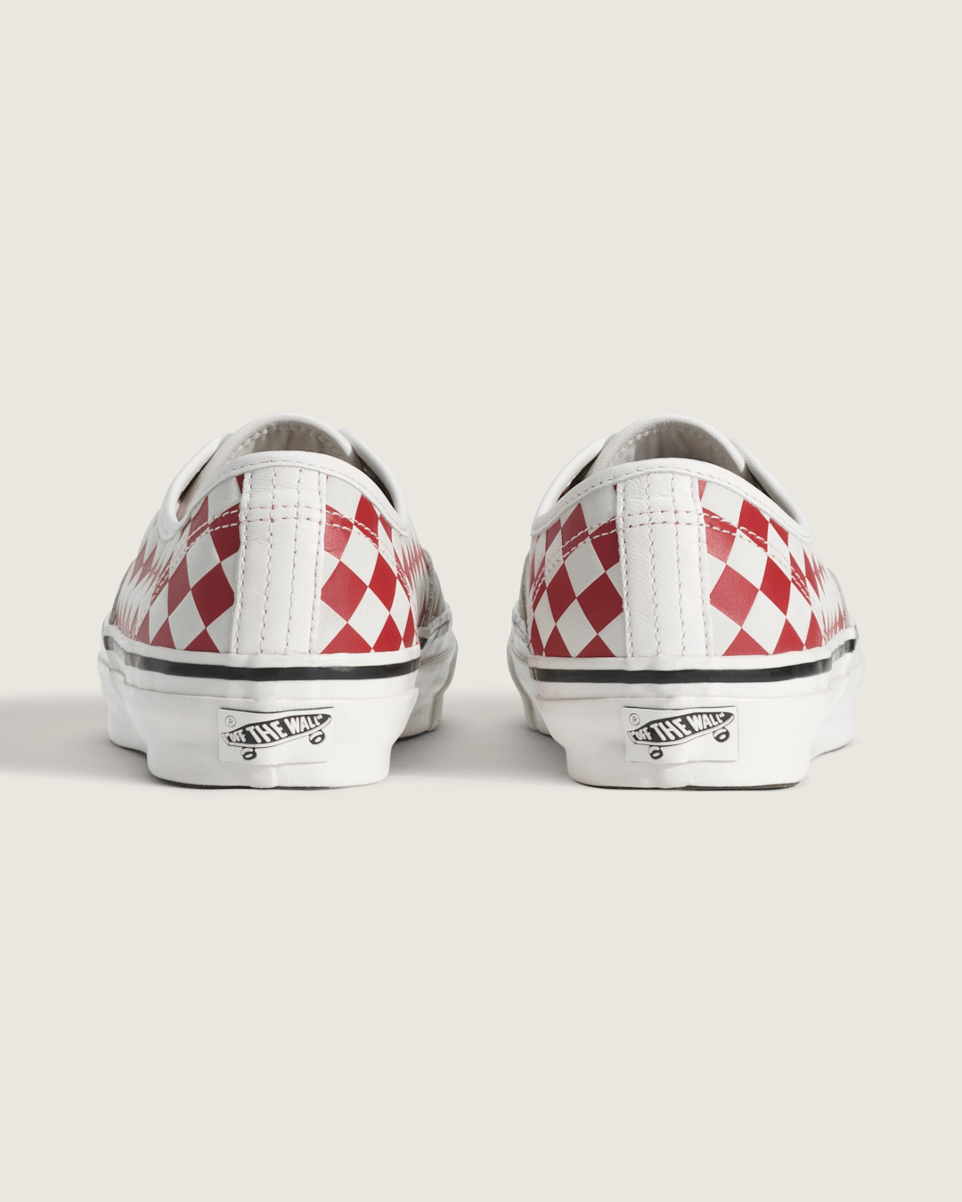 Men Vans Premium Authentic Checkerboard Shoe in Checkerboard Red / Marshmallow White