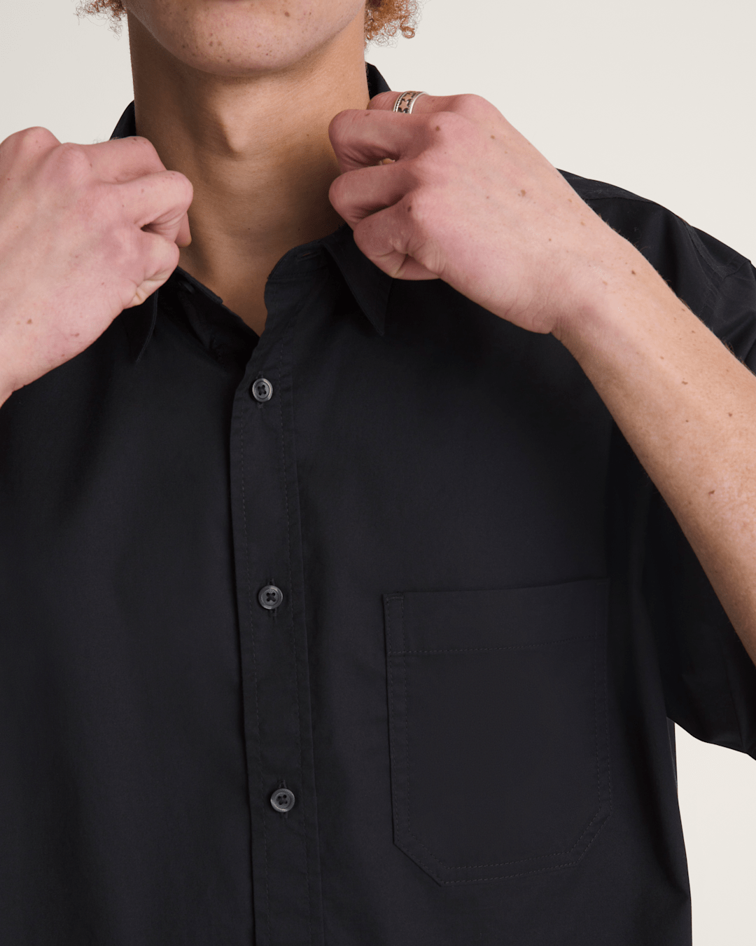 Men Vans Larkspur Solid Shirt in Black