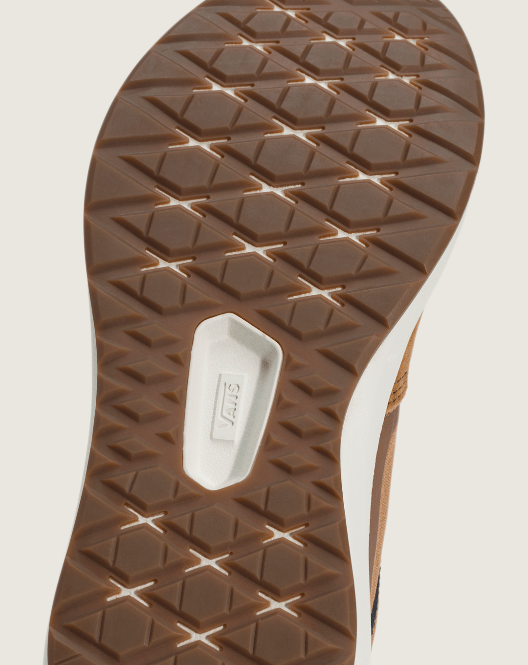 Men Vans UltraRange 2.0 Shoe in Chipmunk Brown