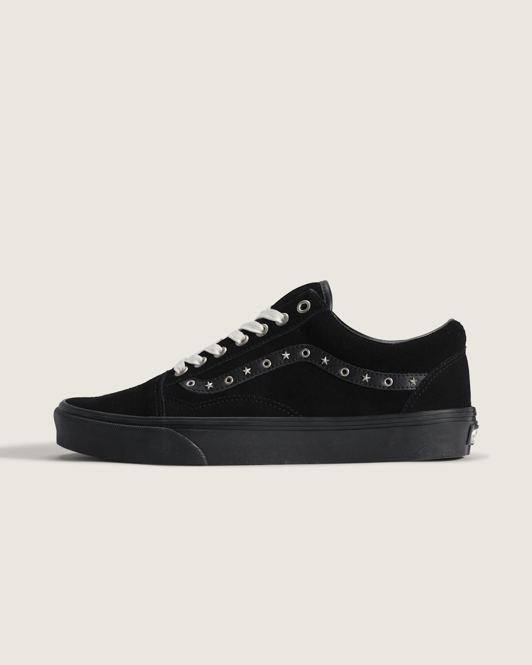 Men Vans Old Skool Shoe in Black