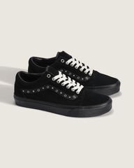 Men Vans Old Skool Shoe in Black