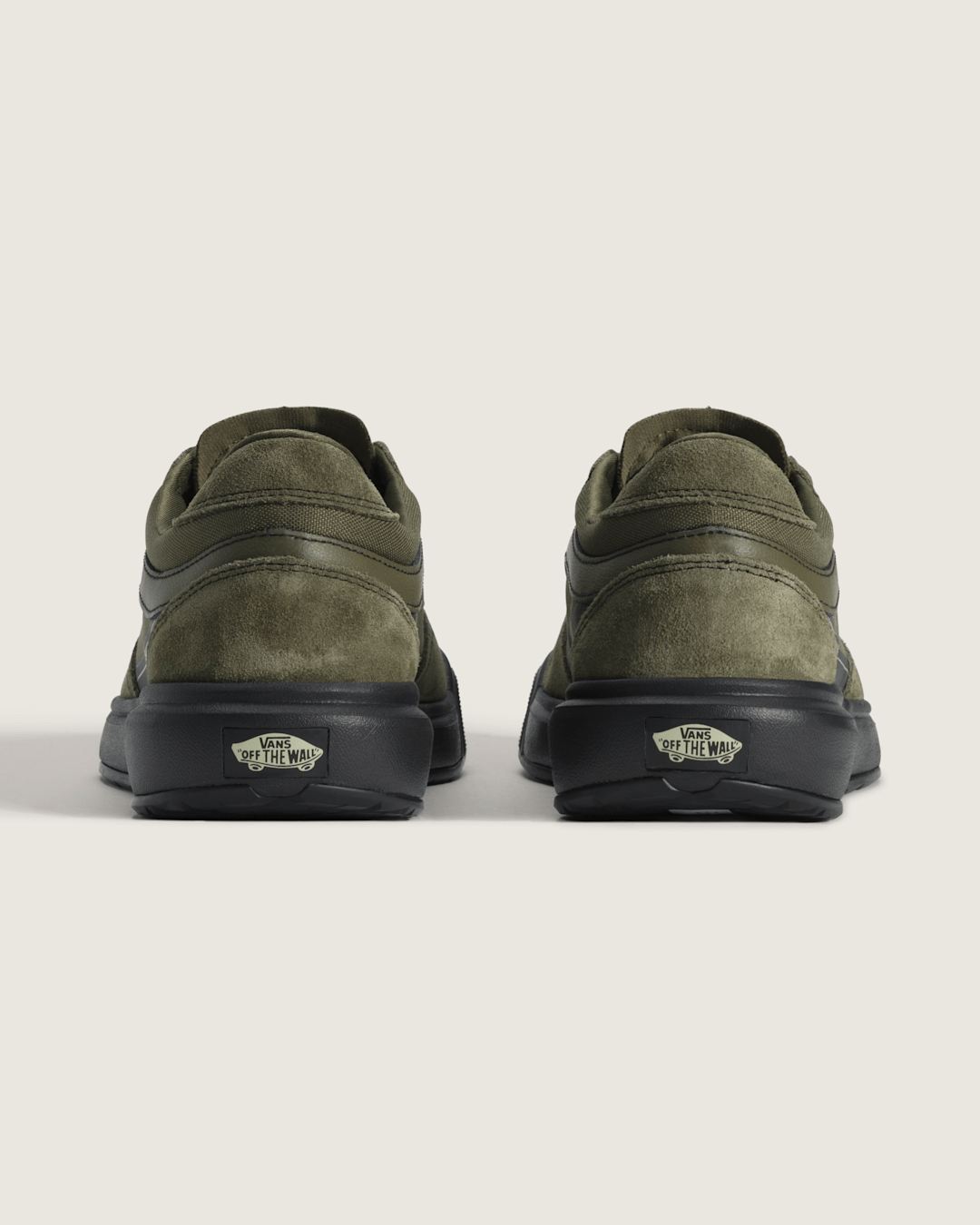 Men Vans UltraRange 2.0 Shoe in Mossy Olive / Black