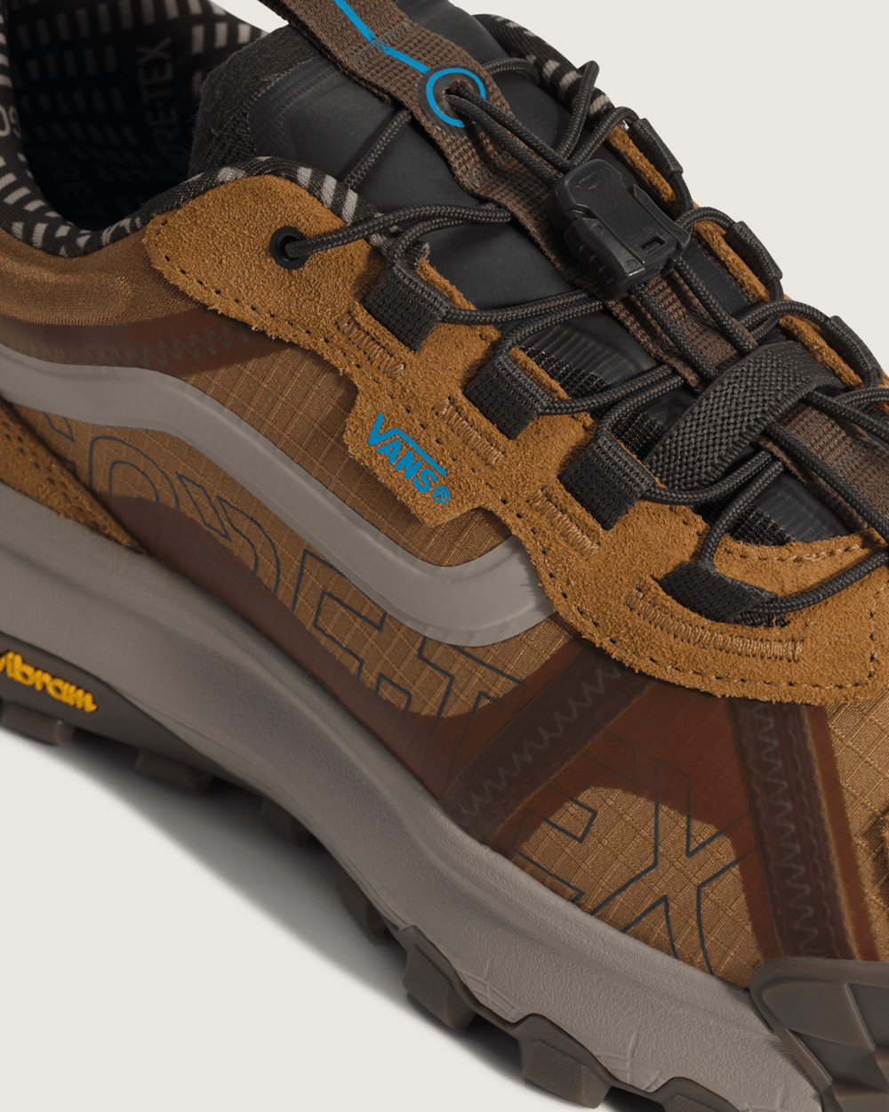 Men Vans Crosspath XC GORE-TEX Shoe in Chipmunk Brown / Mushroom Brown